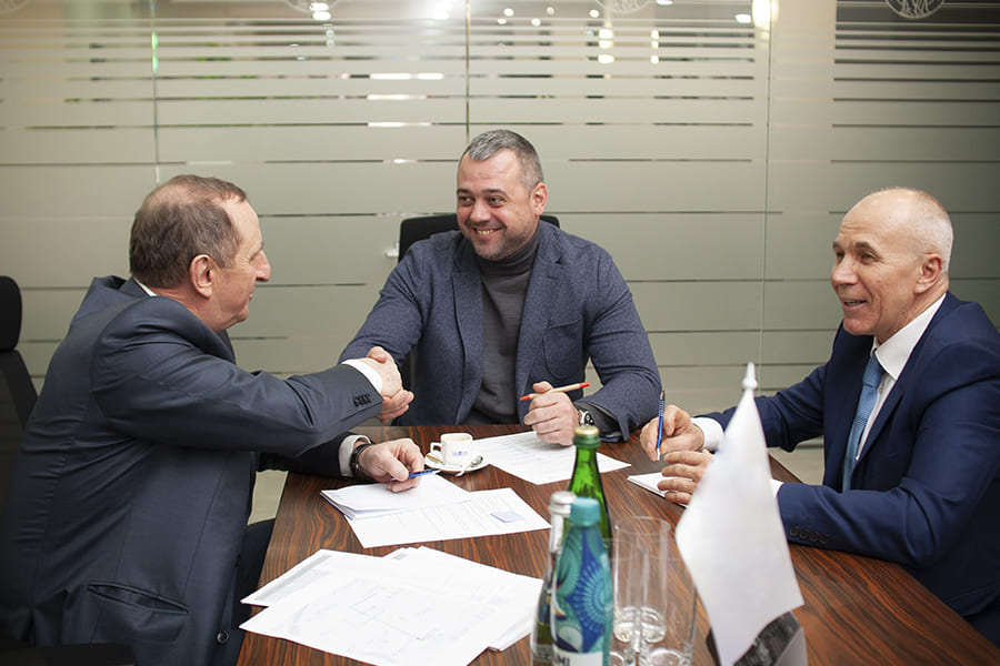 Предоставление юридической помощи по поводу фактической проверки предприятия государственной налоговой службы.